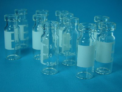 सिरप सेल्फ hesडसिव्ह राऊंड बॉटल स्टिकर लेबलिंग मशीन 2000 एक्स 1100 एक्स 1300 मी