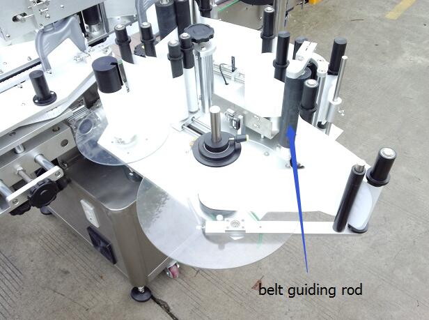 टर्नटेबल असलेले ऑब्जेक्ट मॅजिक आय डोमॅट स्वयंचलित डबल साइड स्टिकर लेबलिंग मशीन शोधा