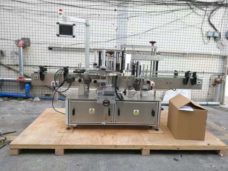 चीन स्वयंचलित लेबल अनुप्रयोगकर्ता डिटर्जेंट बॉडीलोशन हेअर कंडिशनर लेबलिंग मशिनरी पुरवठादार